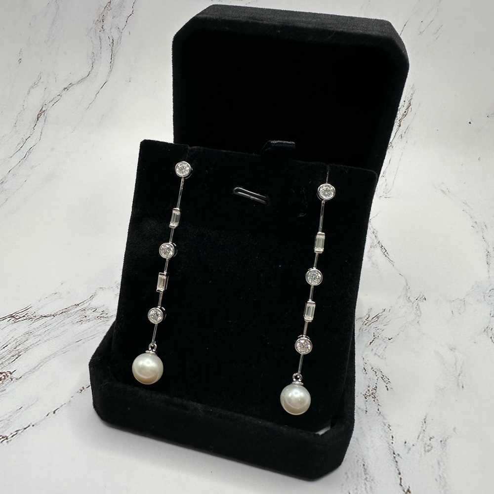 Pearl Drop & Moissanite Earrings